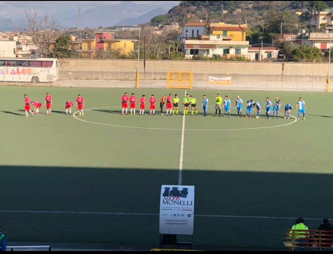 MARCIANISE PENALIZZATO. Che danno dell’arbitro dopo venti secondi, il Real Poggiomarino vince lo scontro diretto
