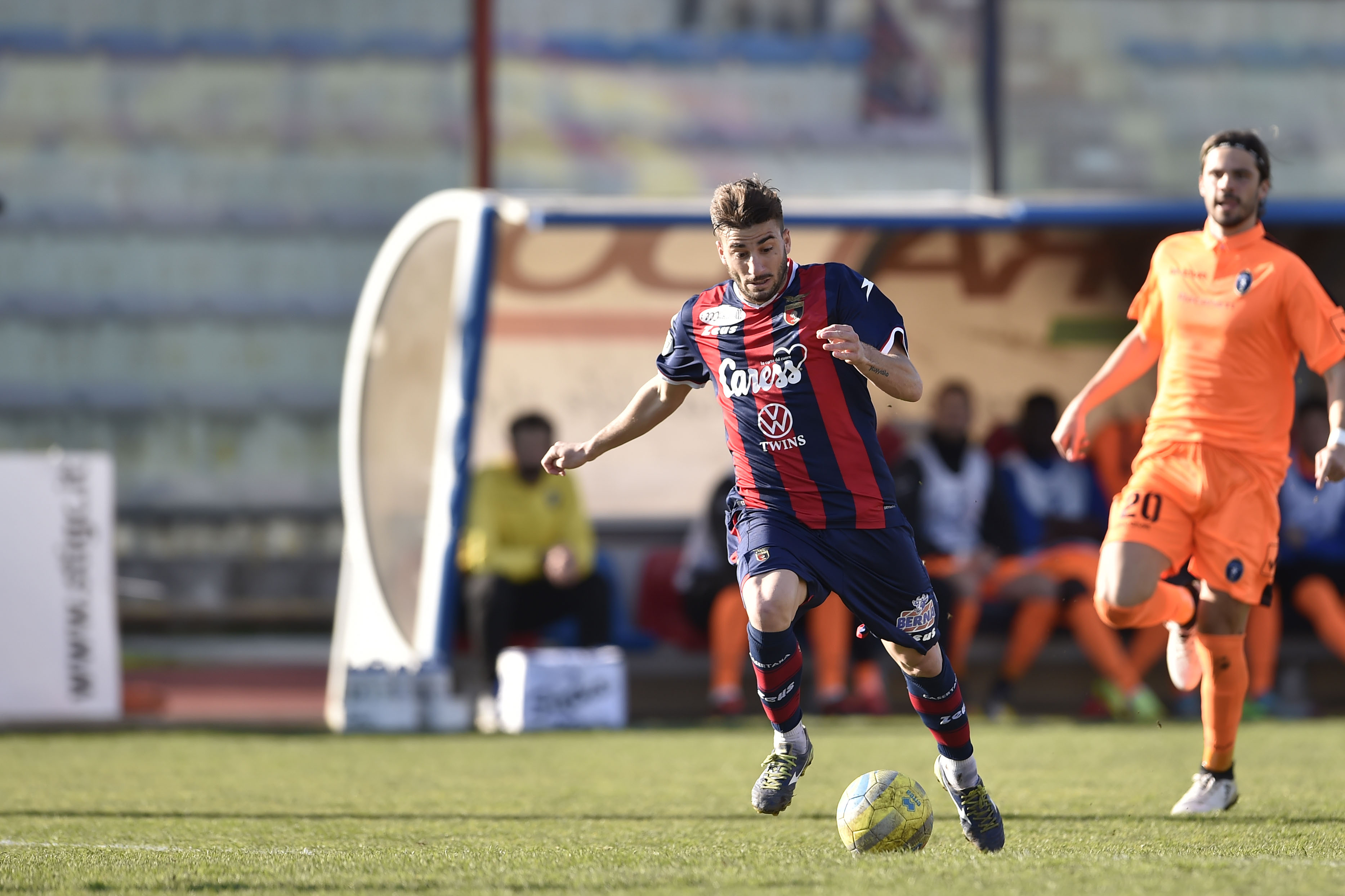 ORMAI NON SI VINCE PIU’  – La Casertana non sfonda il muro del Bisceglie, pari inutile al Pinto