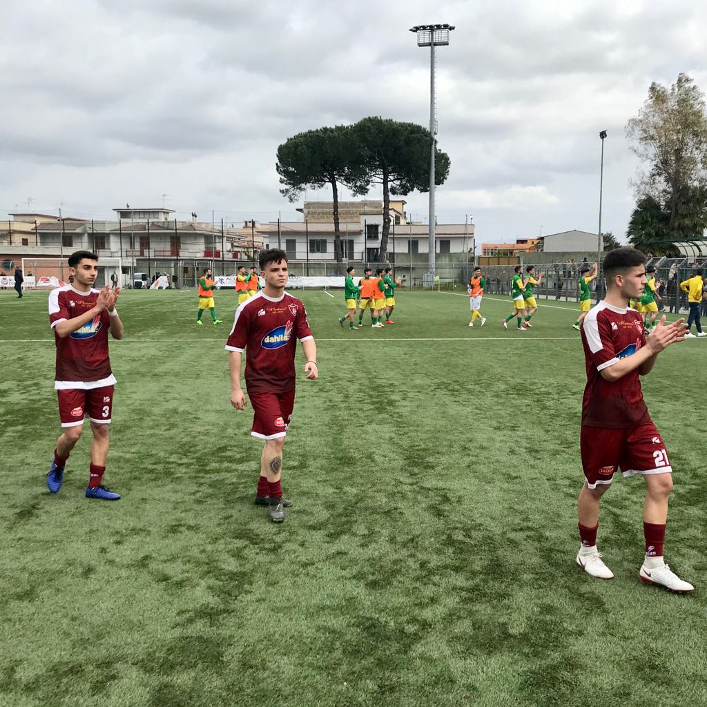 I calciatori della Maddalonese Zacchia, Foresta e De Domenico a fine partita