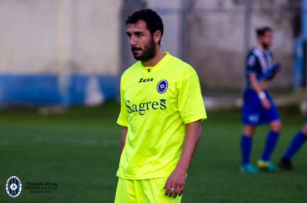 TROIANIELLO INCITA ALL’UNITA’. L’atleta del Gladiator: “Non 11 compagni ma 60 milioni di italiani a lottare per un unico obiettivo”