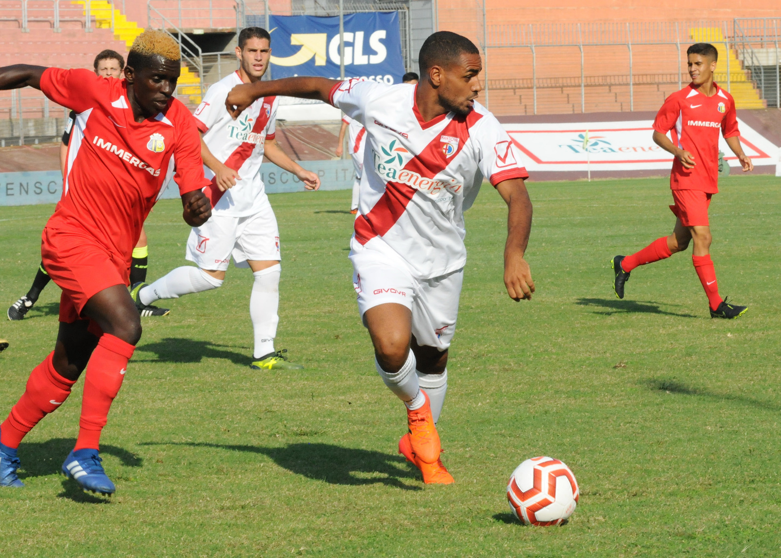 UN’ALA CASERTANA VOLA IN C CON IL MANTOVA. Primo successo con dedica speciale per l’ex Hermes e Virtus San Nicola