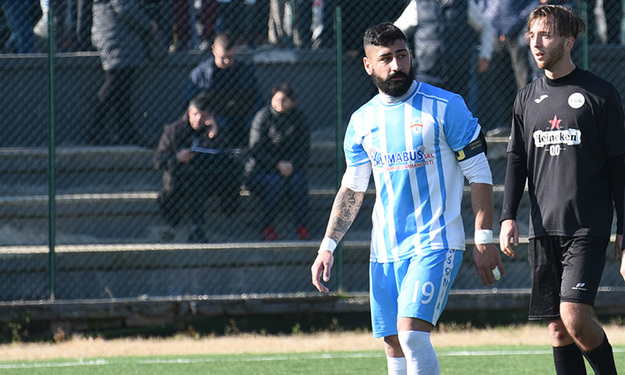 DAL TRIONFO ALL’ADDIO. Monaco Di Monaco: “Fiero della promozione in D dell’Ausonia. Non resto, già varie chiamate ma voglio fare la scelta giusta. Gladiator? Con la famiglia Aveta ho un ottimo rapporto”