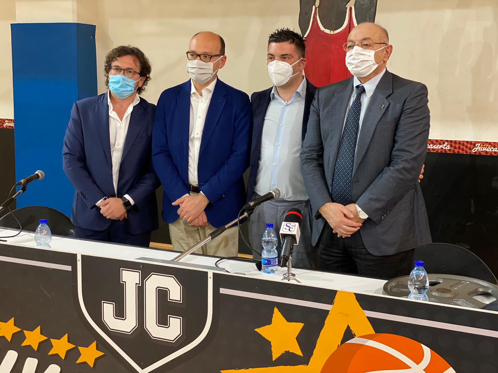 LA NUOVA JUVECASERTA SI PRESENTA. D’Andrea: “Faremo iscrizione alla A2, al lavoro per risolvere la questione BAT. Coach e gm? Valutiamo diversi profili”