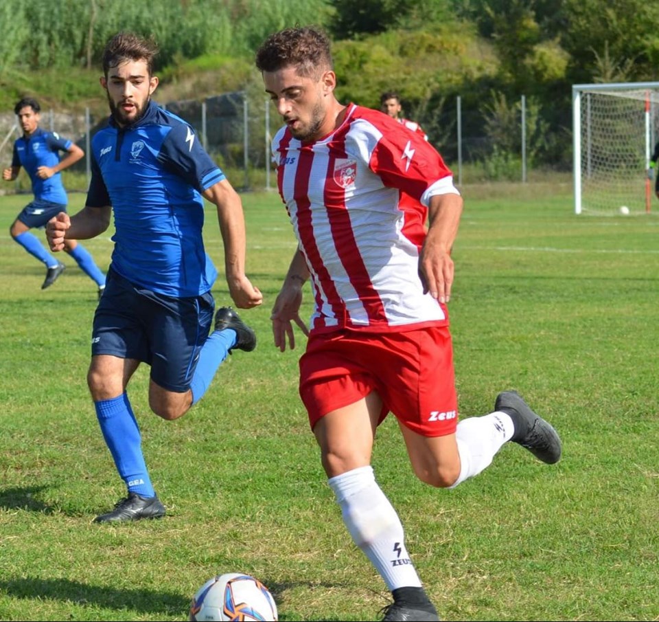 IL VILLA LITERNO PESCA NELLA VIRTUS GOTI. Primo innesto dell’era Del Prete, arriva un terzino