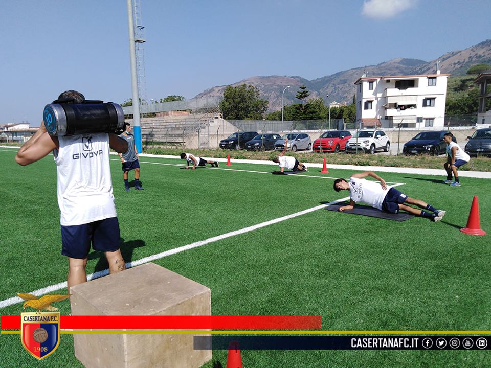 PARTE LA CASERTANA. Sedute a 8, il mercato sotto osservazione per le new entry