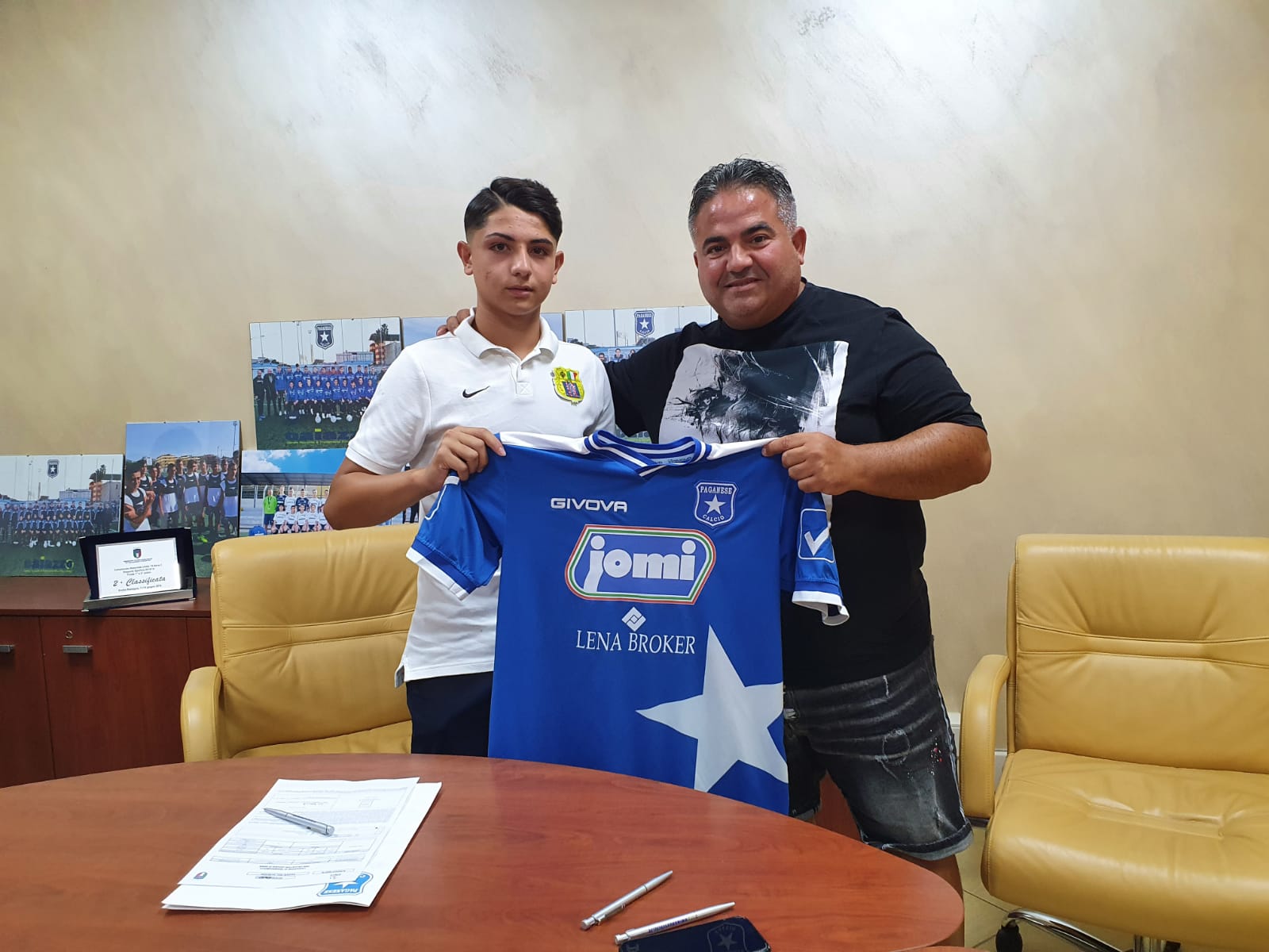 LA PAGANESE PESCA ANCORA NELLA JUVE SAN PRISCO. Un giovane difensore approda nel club di Serie C