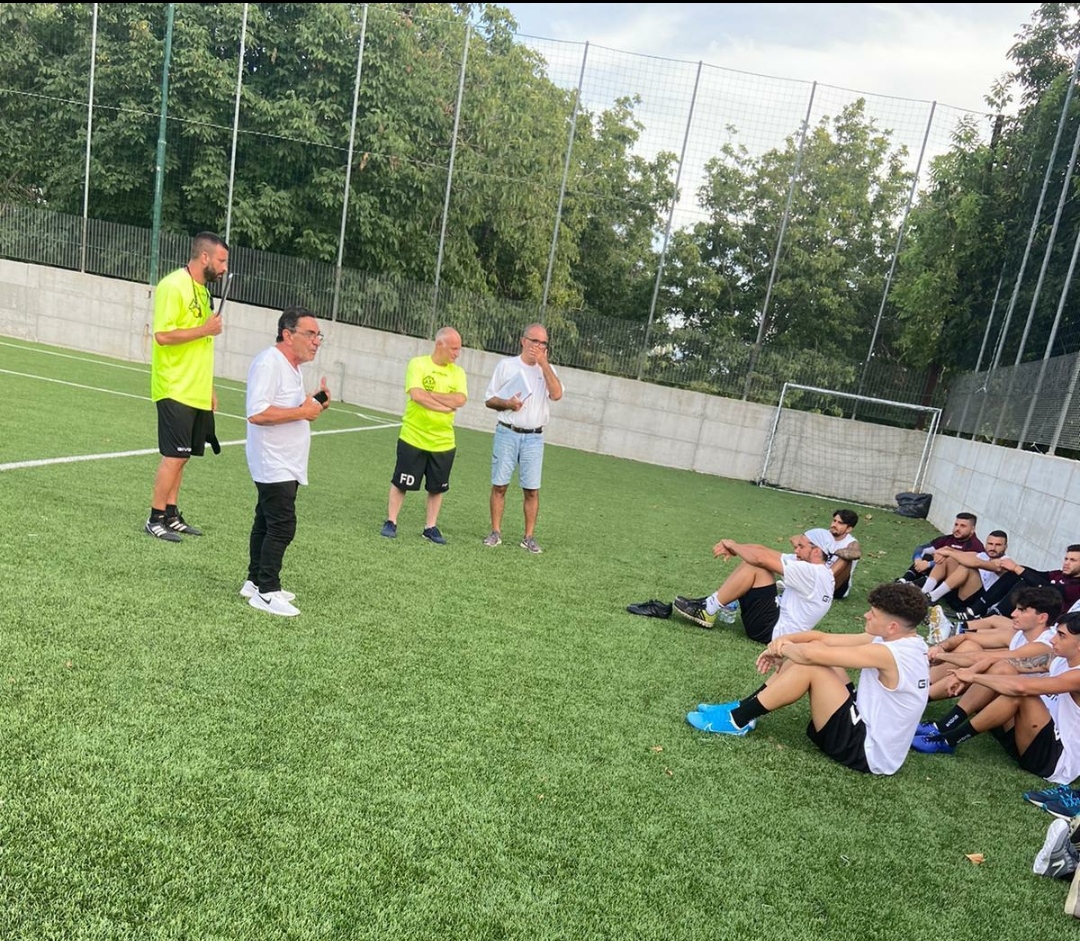 Il presidente Pellegrino e il discorso ai ragazzi granata