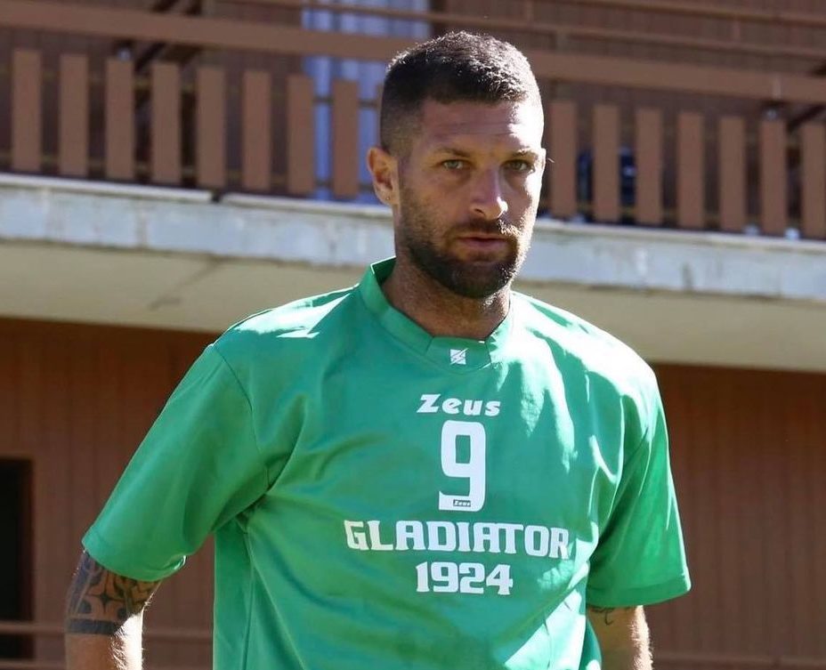 LATINA-GLADIATOR, LE PROBABILI FORMAZIONI. Tre assenze per Santonastaso, dubbi in attacco. Scudieri riflette sui ballottaggi