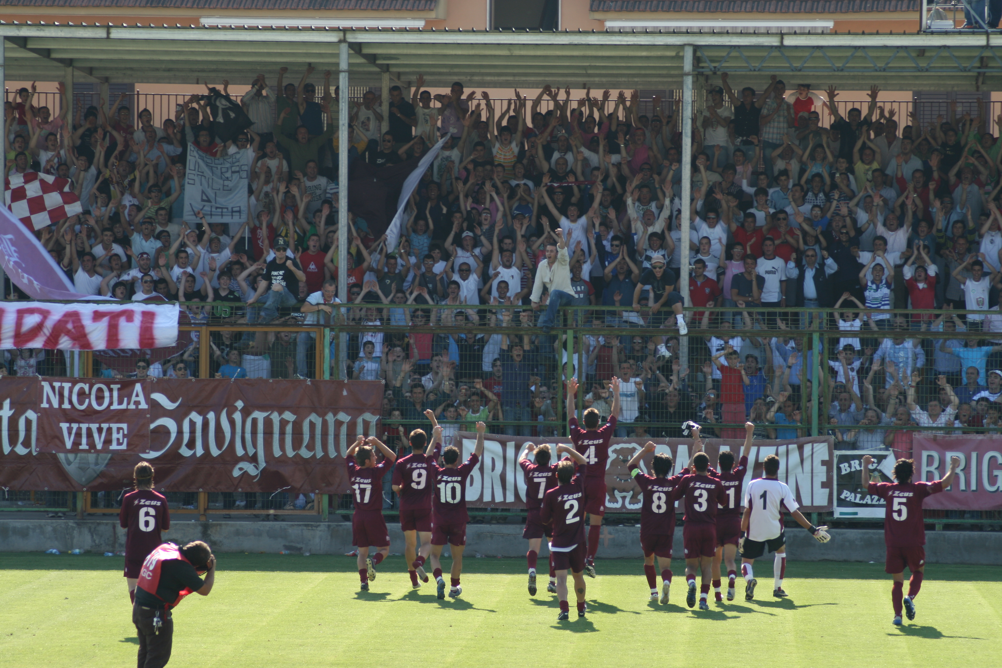 REAL AVERSA-BRINDISI, PROBABILI FORMAZIONI. Alcune novità per De Stefano e De Luca, successo granata nell’ultimo confronto 9 anni fa