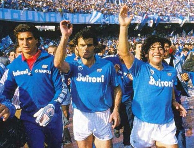 MARADONA E DI FUSCO. L’amicizia stupenda tra Diego ed il portiere casertano che salì sul tetto d’Italia e d’Europa con lui