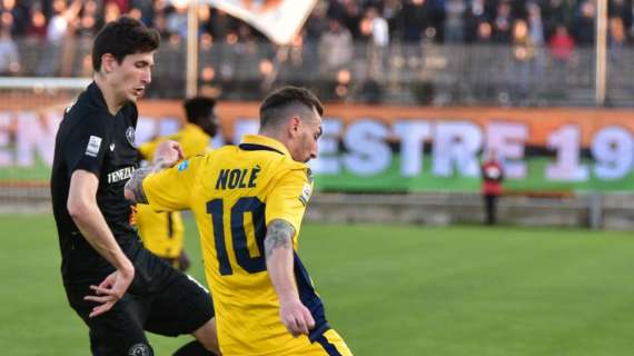 REAL AVERSA, LA LONGEVITÀ DEL FRANCAVILLA. Da anni in Serie D con uno stratega serbo e con uno zoccolo duro