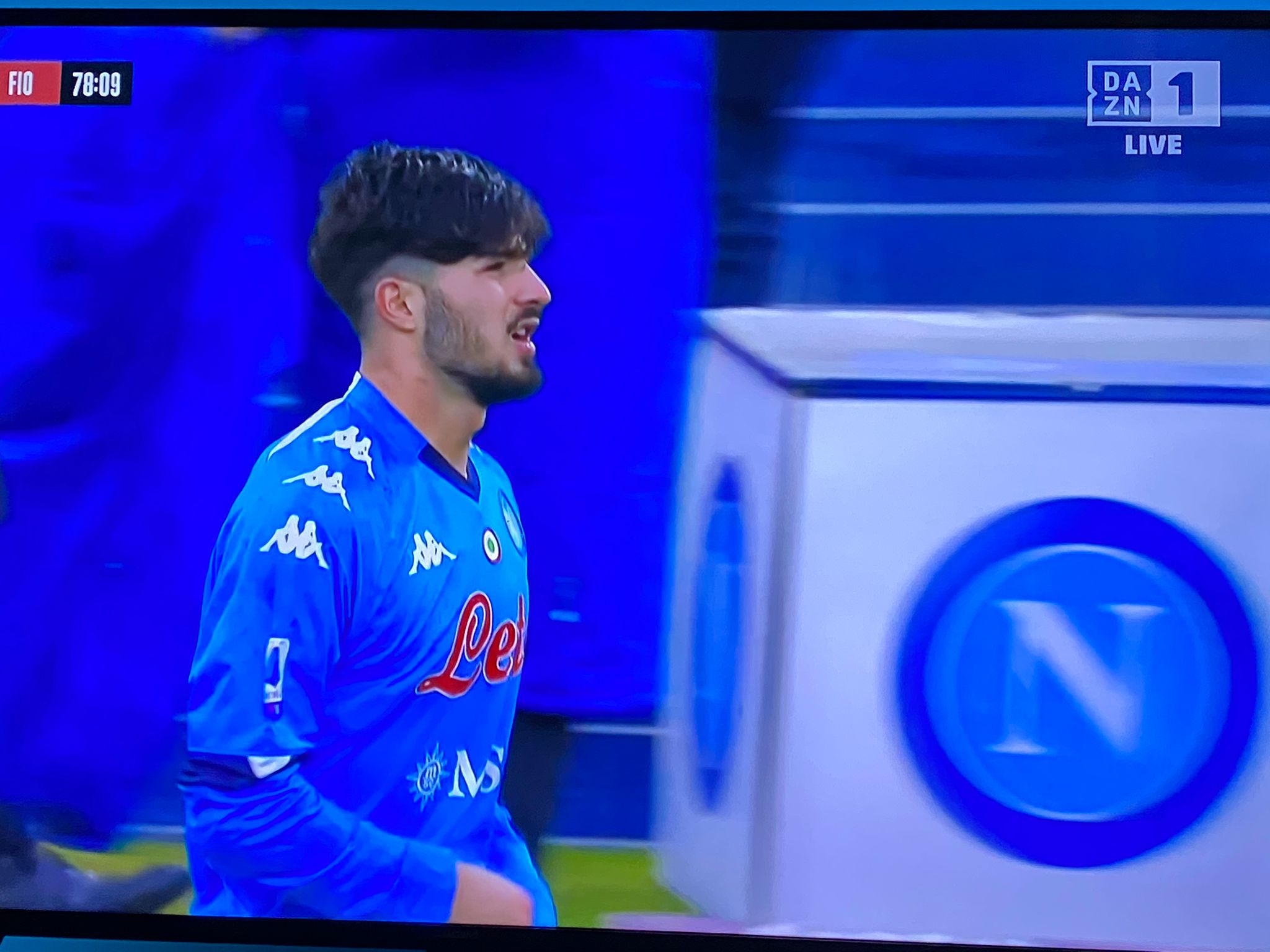 DEBUTTO IN SERIE A PER UN TALENTO CASERTANO. Che emozione, sostituisce Insigne al “Maradona” in Napoli-Fiorentina