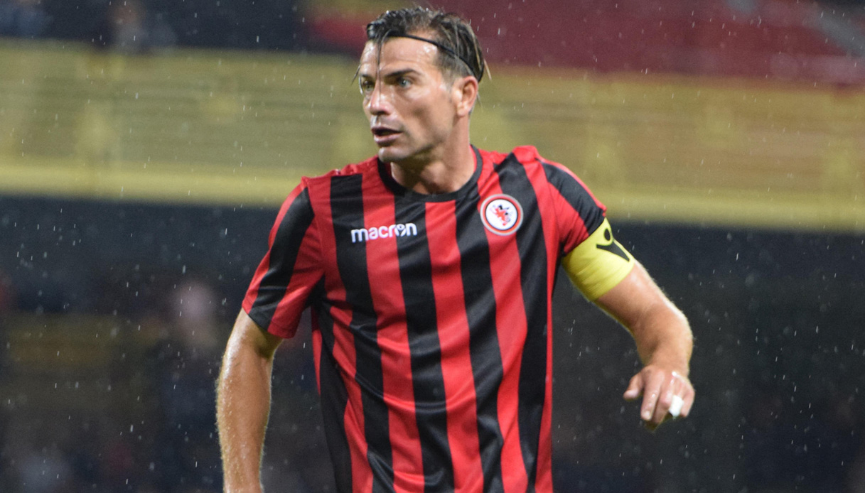 L’ADDIO PER PAURA. Gentile lascia il Foggia. Il dt Corda: “Viterbese? Poco seria come con la Casertana”