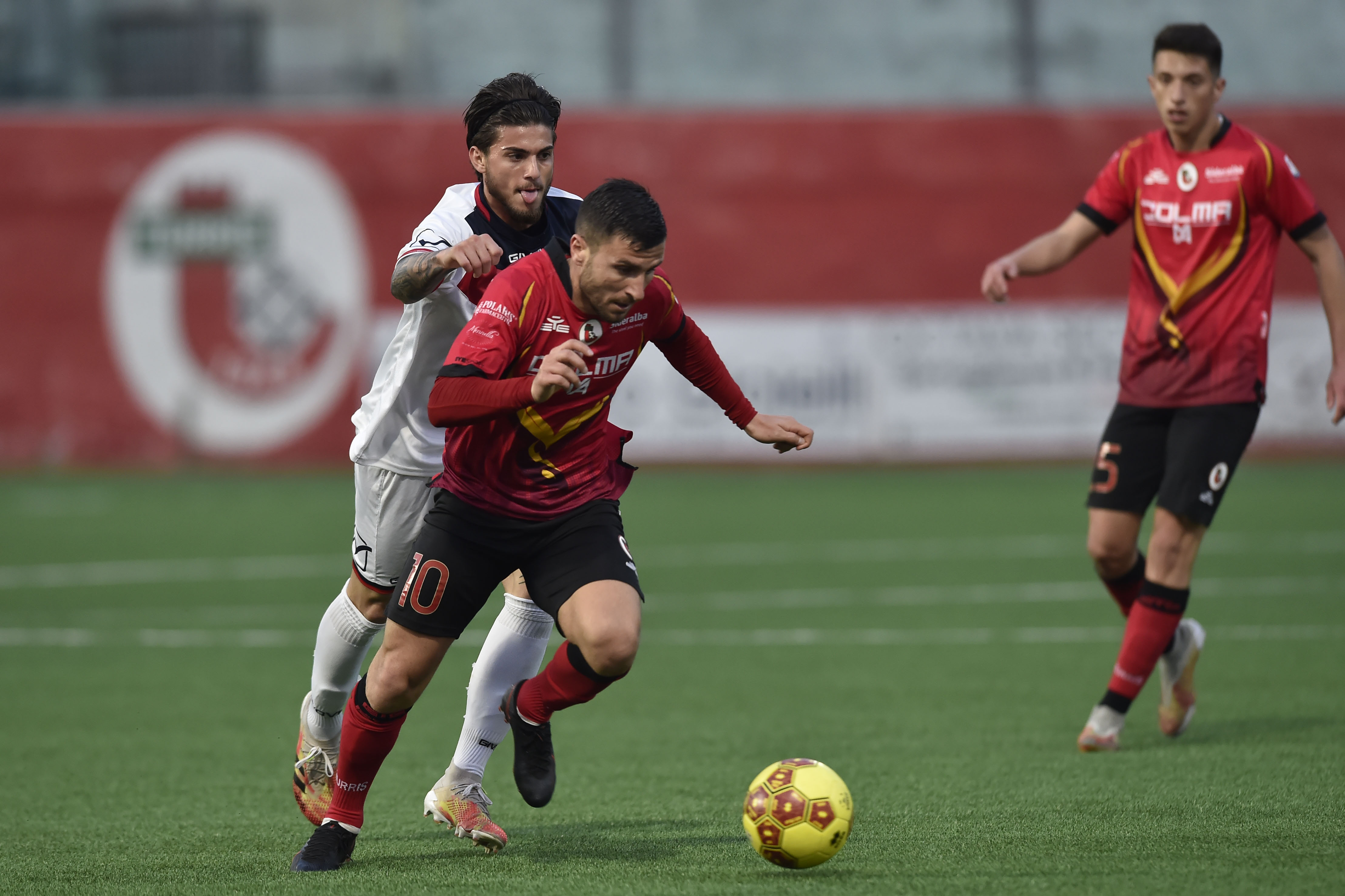 NEL DERBY DEL LIGUORI. Gli ex rimontano la Casertana, la fotogallery dell’incontro