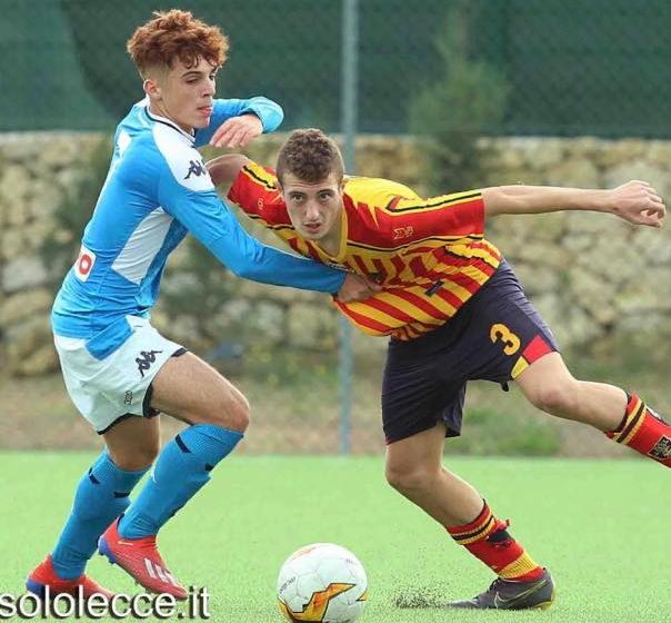 LA PRIMAVERA DEL NAPOLI LANCIA UN BABY CASERTANO. Il prodotto della SSC Capua debutta a 16 anni con gli azzurri