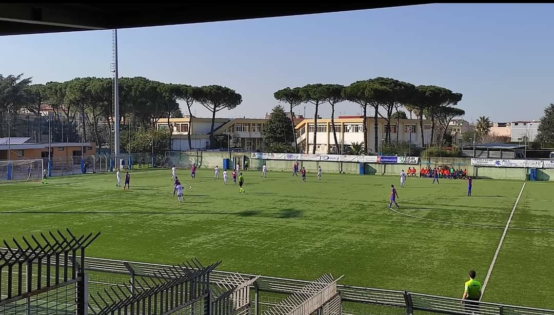 EXPLOIT DEL REAL AVERSA. Domata la capolista Casarano al “Papa” con una super prestazione