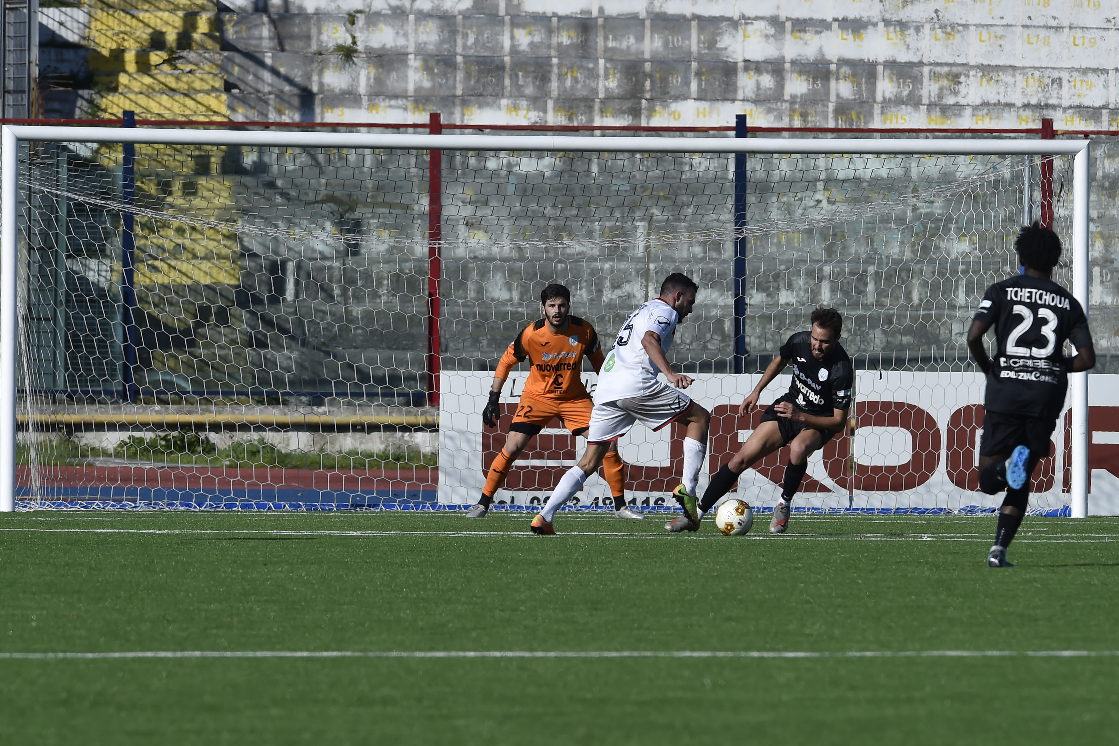 POKER AL FRANCAVILLA. La Casertana ritrova sorriso e tre punti, la fotogallery