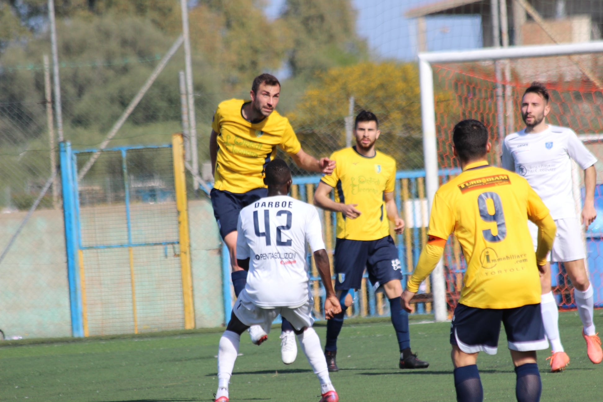 RINVIATA GLADIATOR-MURAVERA. Diversi casi di Covid-19 tra i sardi