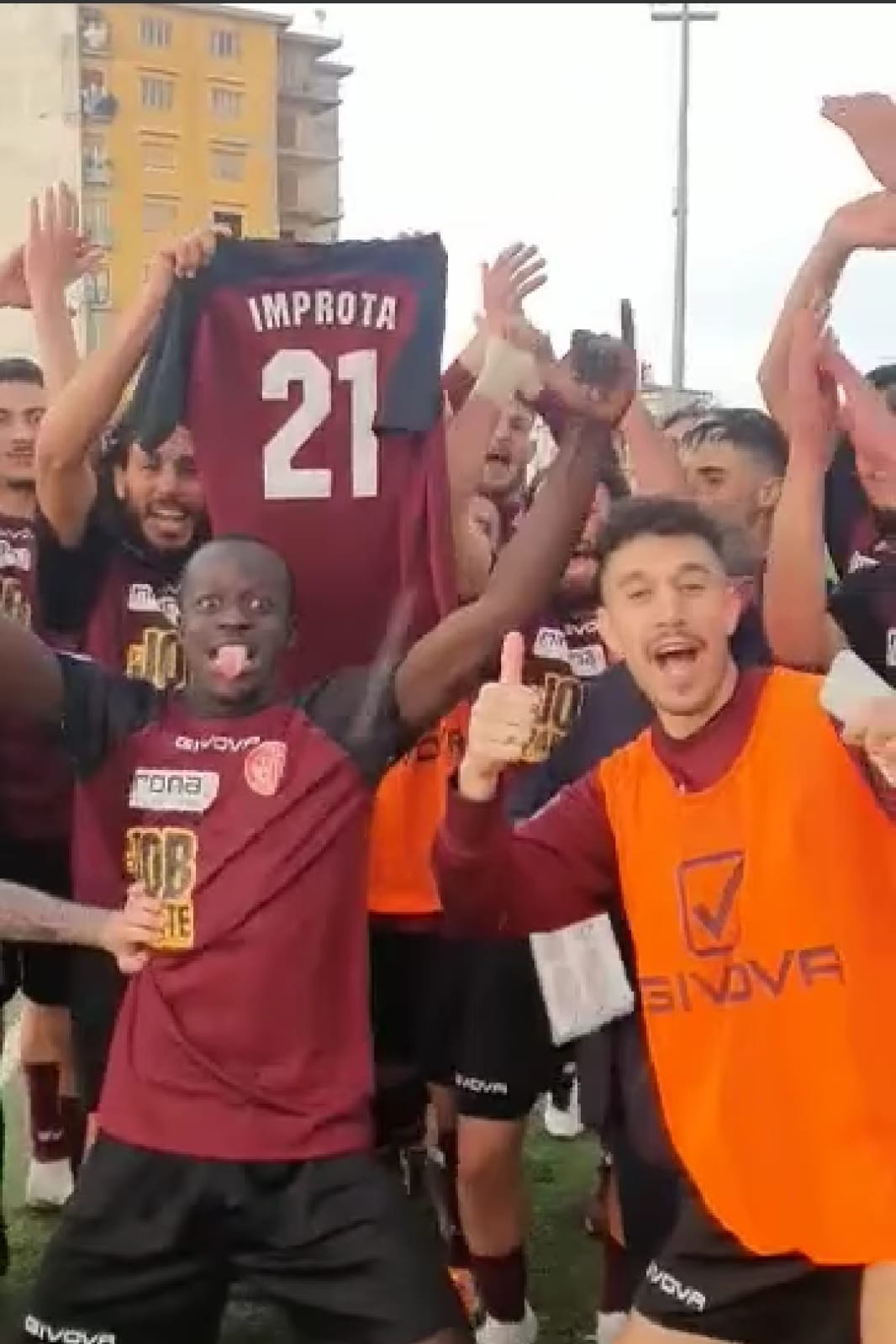 REAL AVERSA, VITTORIA PER GLI ASSENTI. La dedica ad Improta, fermo per un incidente stradale, e a due positivi illustri