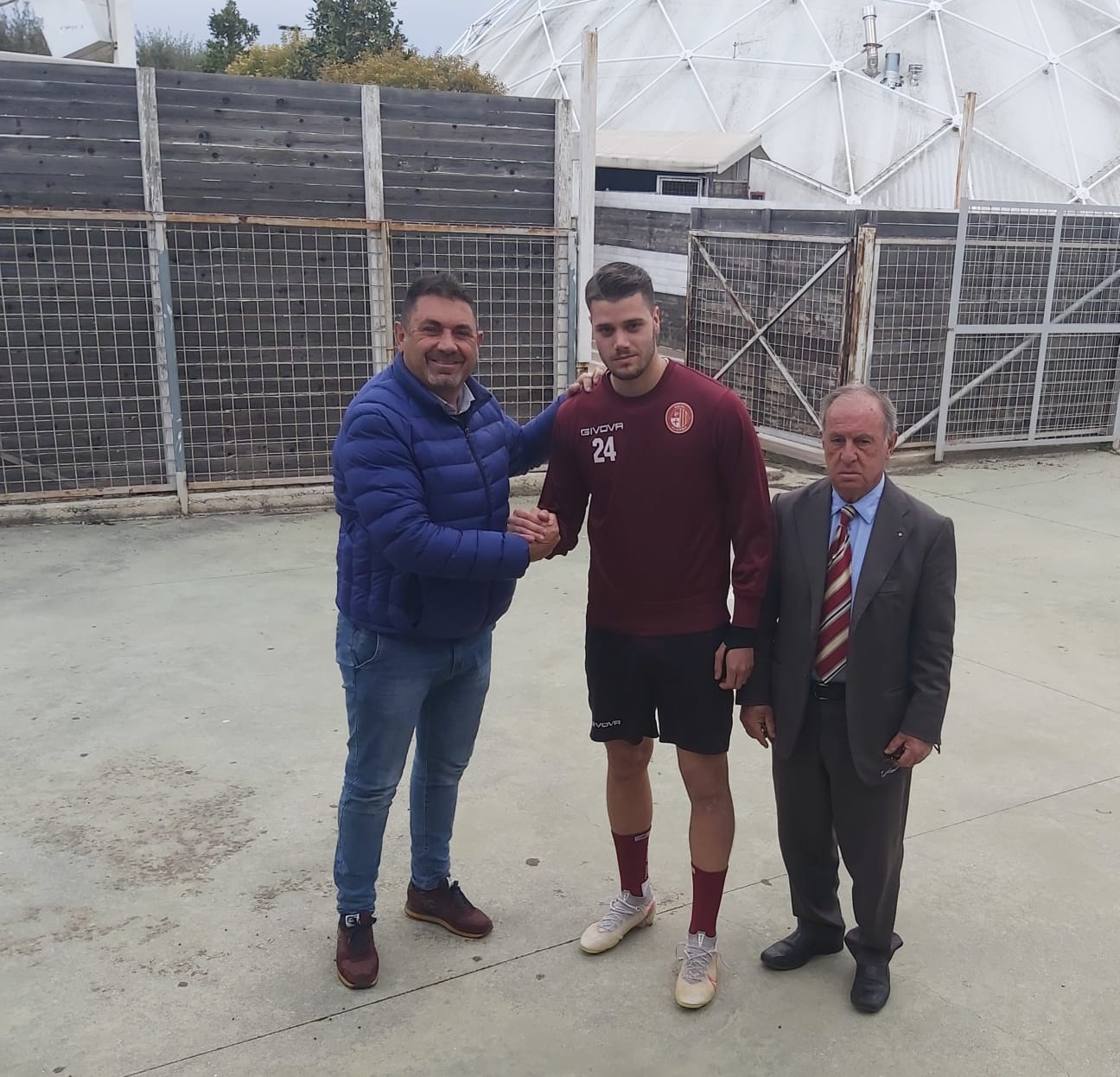 RINFORZO PER I GRANATA. Un ex serie C per l’attacco del Real Agro Aversa