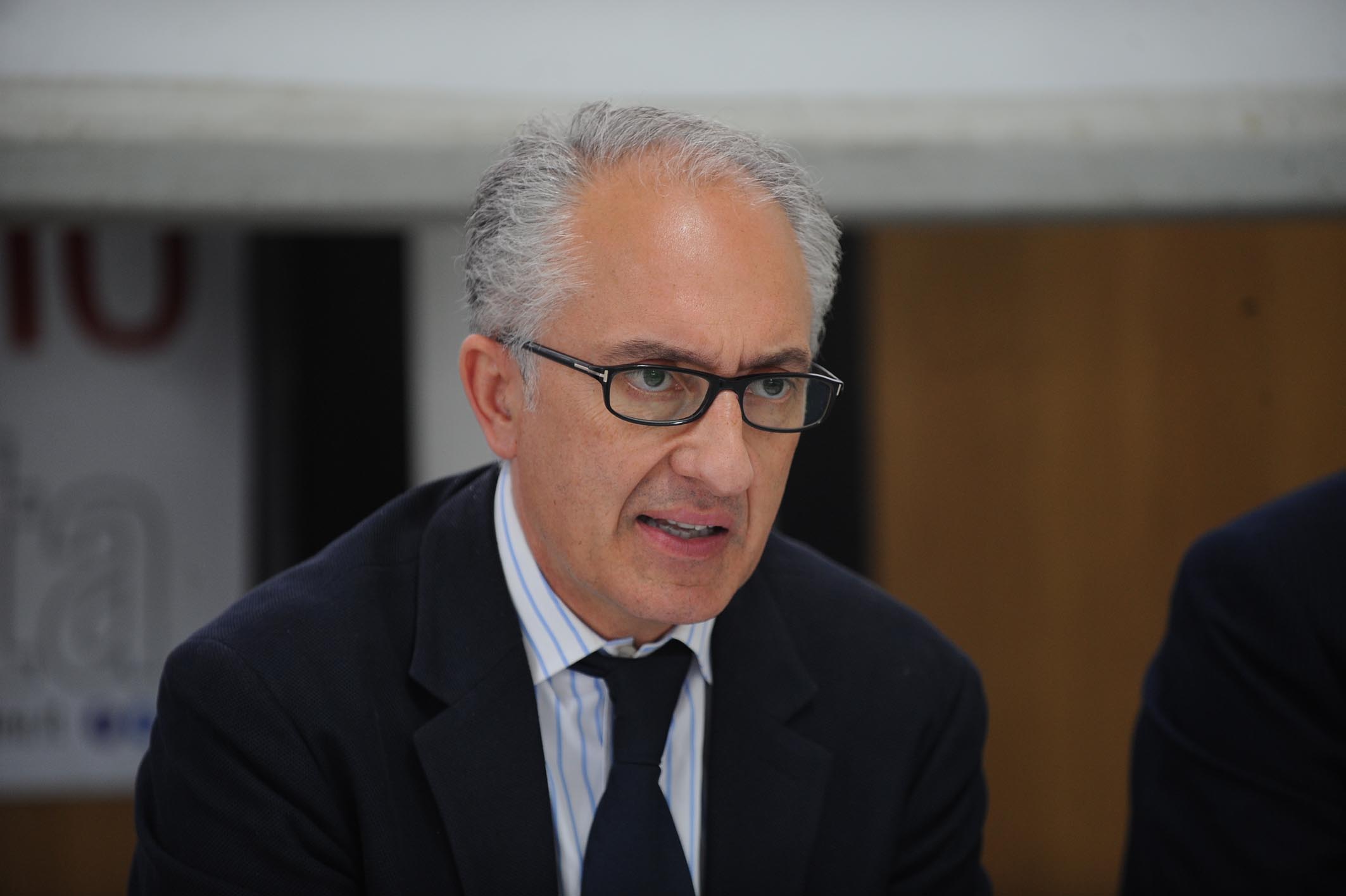 CASERTA SOTTO SHOCK. La posizione del sindaco Marino: “Deluso e sorpreso dalla mancata iscrizione, stiamo lavorando per il nuovo stadio”