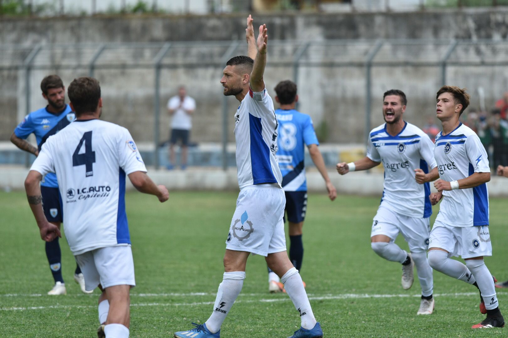 GLADIATOR SEI SALVO! Pari decisivo col Latte Dolce, nel giorno del ritorno al “Piccirillo” dei tifosi