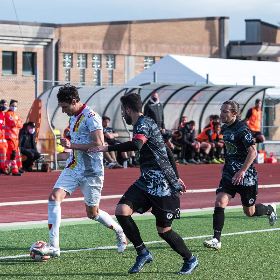 MATESE, È IL TUO MOMENTO. Battesimo di fuoco al Ferrante con l’esordio dei tifosi contro la Recanatese