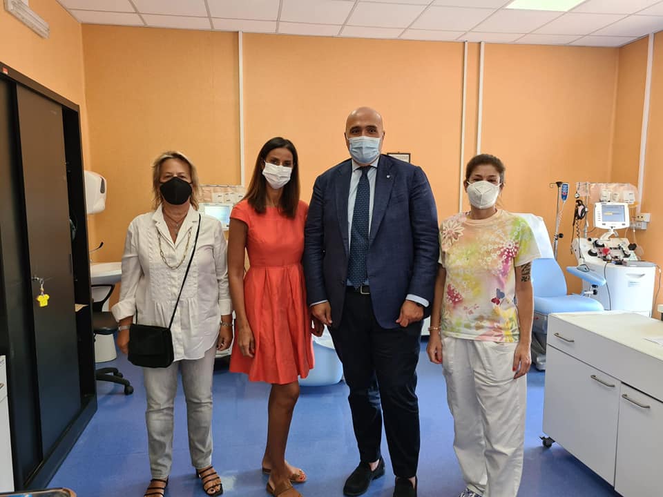 Dona il sangue, dona la vita. Anche il Presidente della Figc Campania Zigarelli al Pausilipon per la donazione di sangue