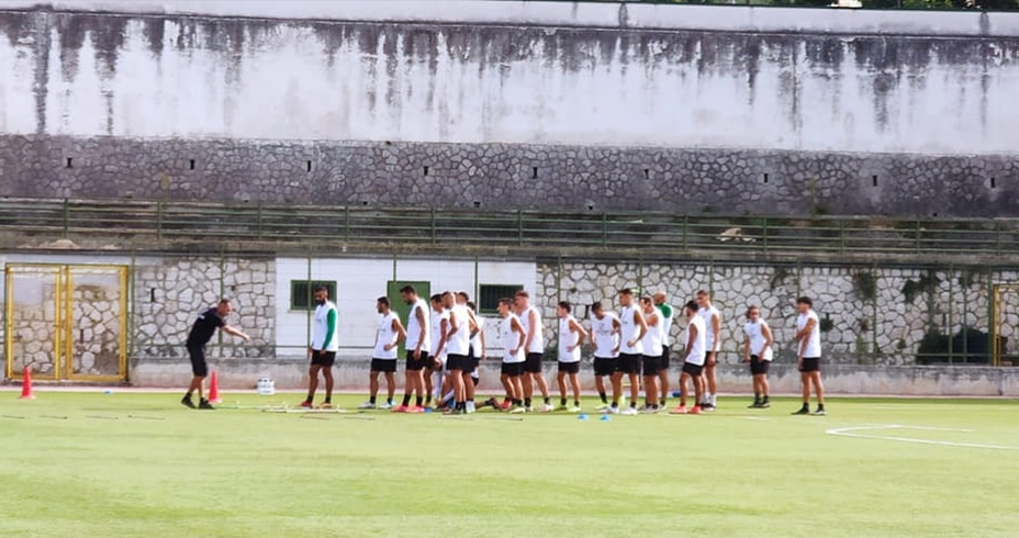 MATESE, È ORA DI VINCERE. La Vastese “porta bene” ai lupi, il Ferrante è pronto ad abbracciare i suoi beniamini