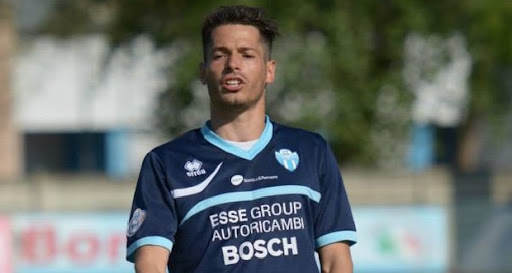 L’AURORA ALTO CASERTANO SI AGGIUDICA IL BOMBER. Centinaia le reti in carriera per l’ex Genoa e Cesena