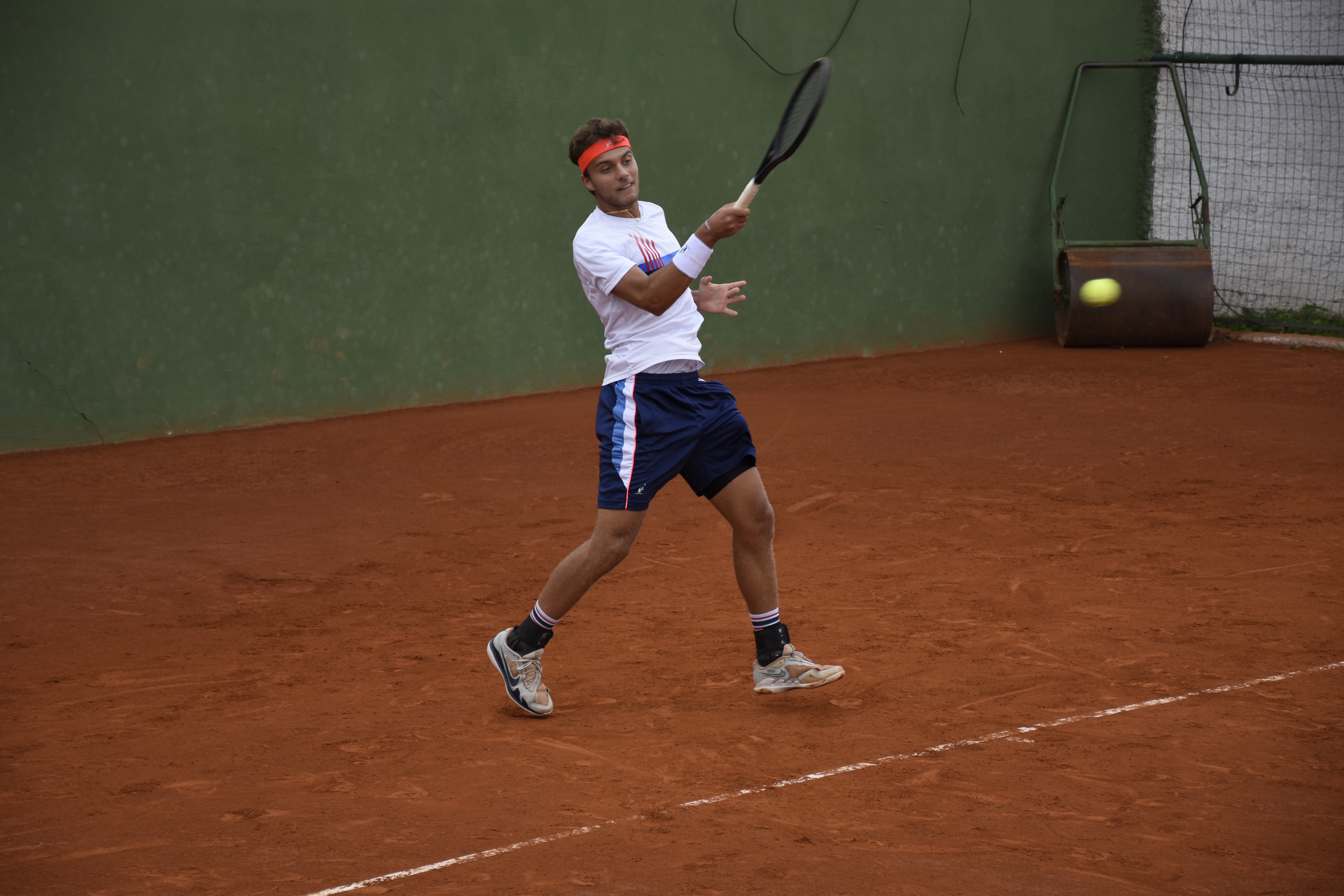 TENNIS. Il barese Massacri si impone all’Open Arcobaleno di Santa Maria Capua Vetere