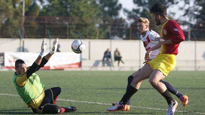 LE AQUILE ROSANERO CROLLANO IN CASA. Ultimo posto in classifica, Sporting Pietrelcina corsaro