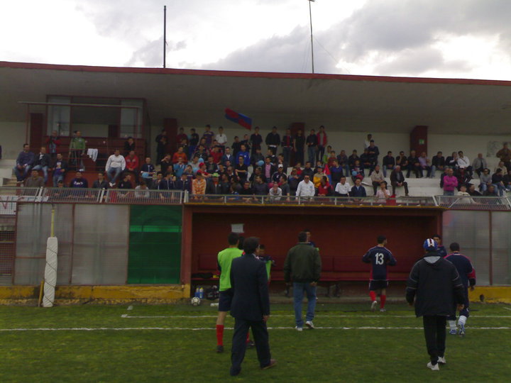 IL REAL GRAZZANISE SI GODE IL PRIMATO IN CLASSIFICA. Continua il sogno del salto di categoria