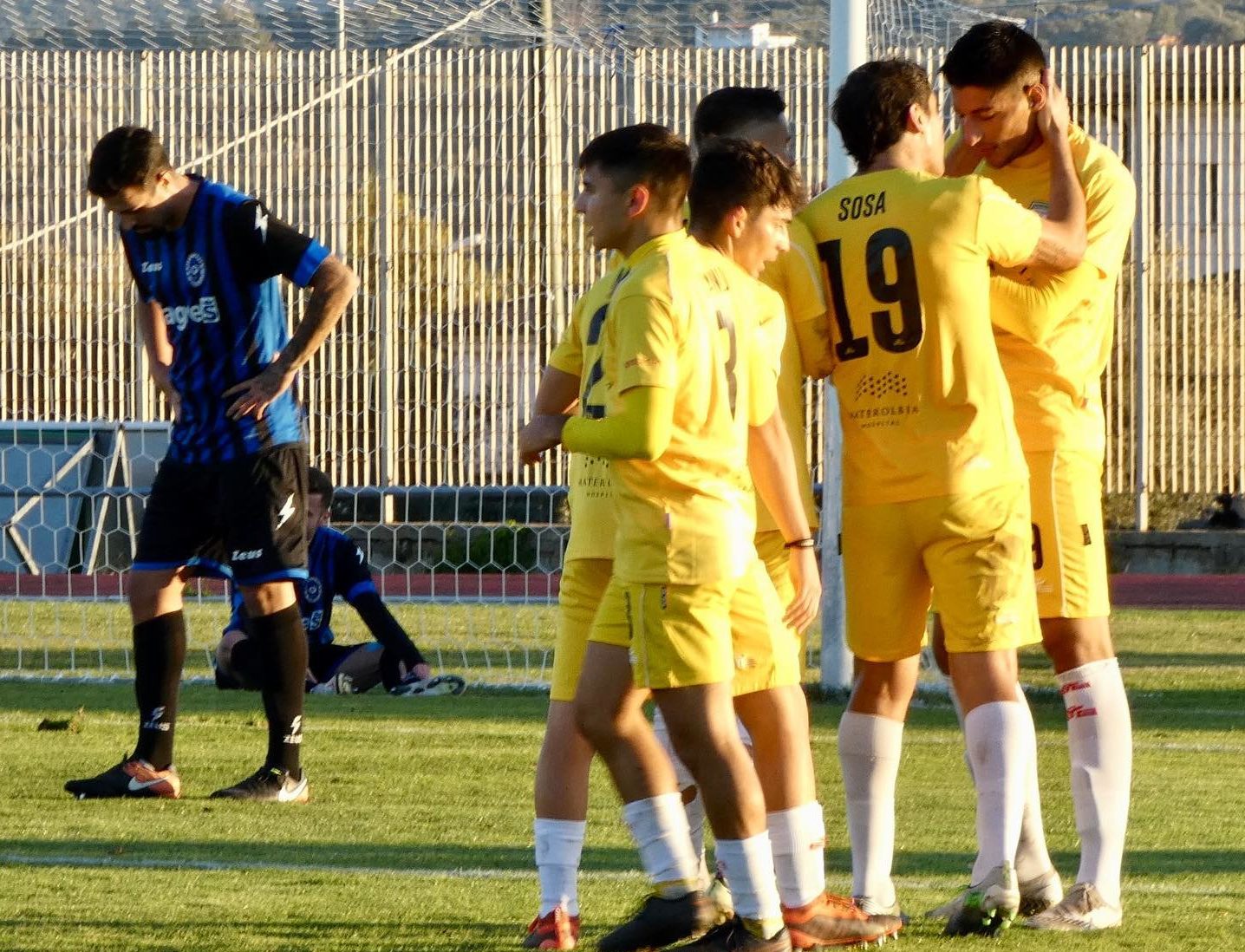 IL GLADIATOR TORNA A MANI VUOTE DALLA SARDEGNA. L’Arzachena liquida i neroazzurri, in inferiorità numerica per…