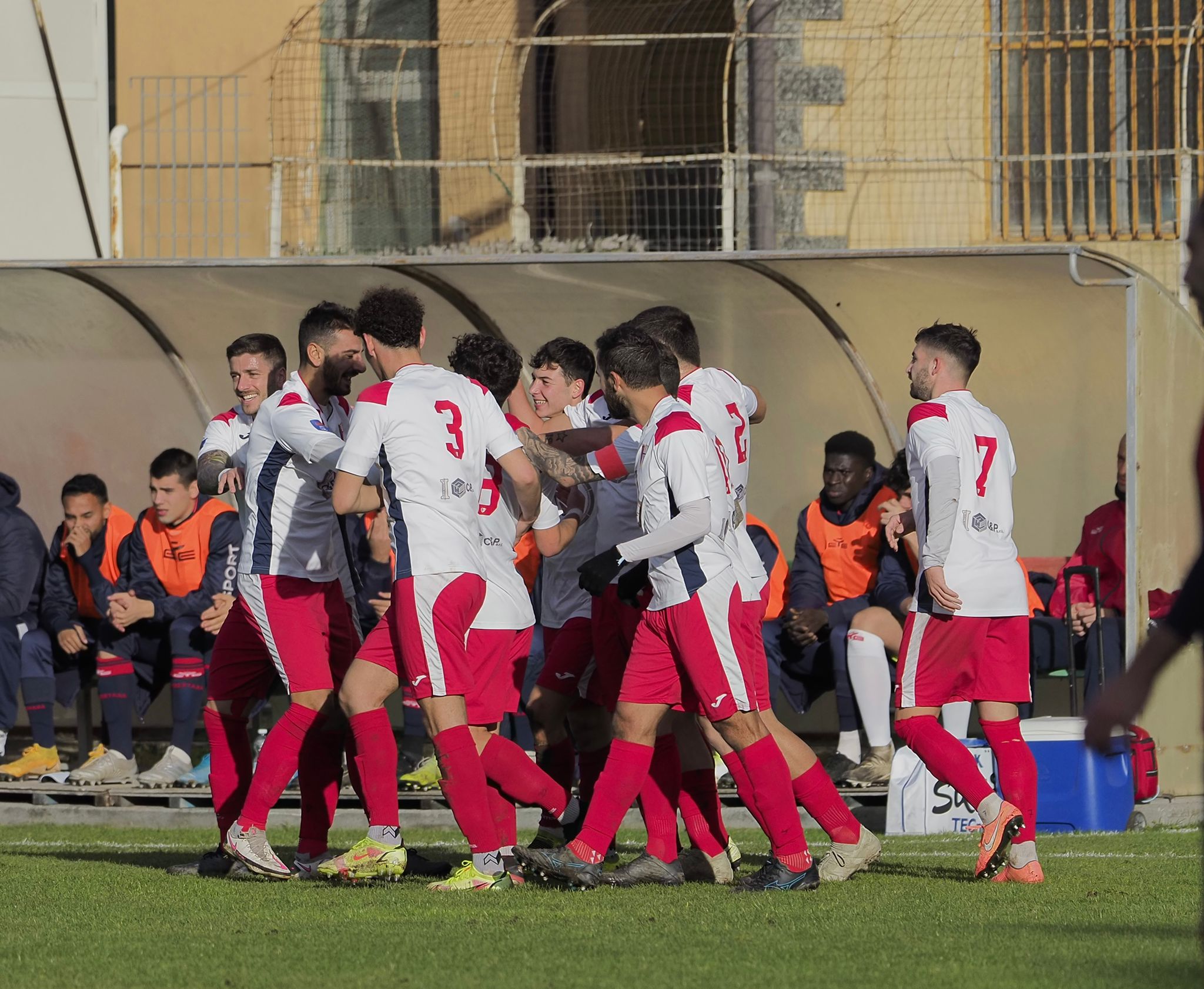 CASERTANA IN CADUTA LIBERA. Il Francavilla condanna i falchetti alla terza sconfitta consecutiva al “Fittipaldi”
