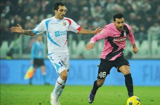 REAL AVERSA, UN REGISTA EX SERIE A PER L’ACIREALE. Il miglior marcatore su punizioni dopo Messi, Ronaldo e Pjanic tra i siciliani