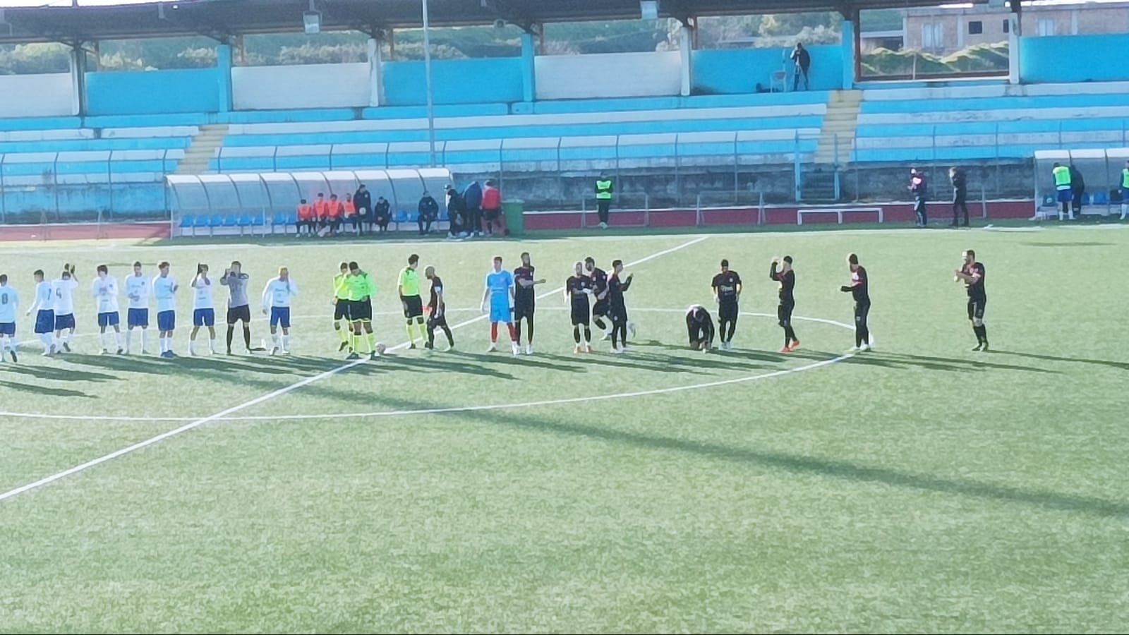 IL VILLA LITERNO ASFALTA LE AQUILE ROSANERO. Primato riconquistato con un poker