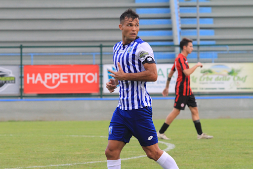 IL “TATO” DIAZ SBARCA ALLA CASERTANA. L’argentino ex Taranto riempie il tassello libero