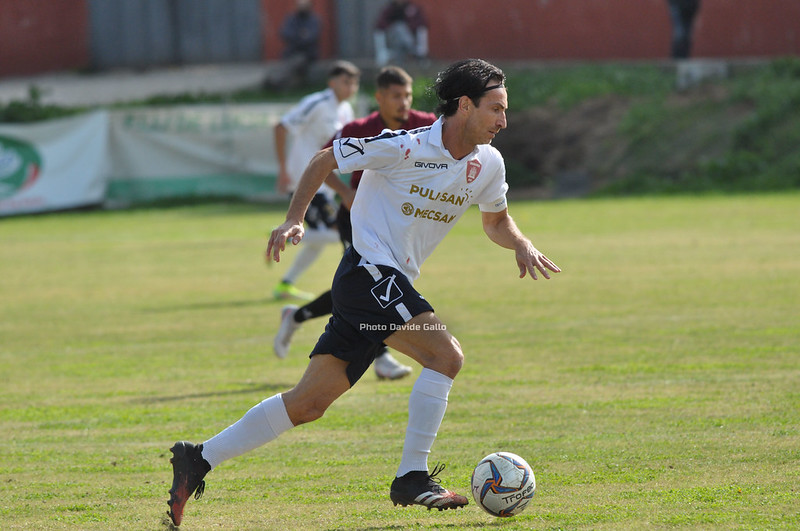 FAVA E LA SFIDA AMARCORD COL SAVOIA. Il grande ex: “Maddalonese, chiudi i giochi salvezza. Al “Giraud” di sera col Real Forio il ricordo più bello, sul futuro…