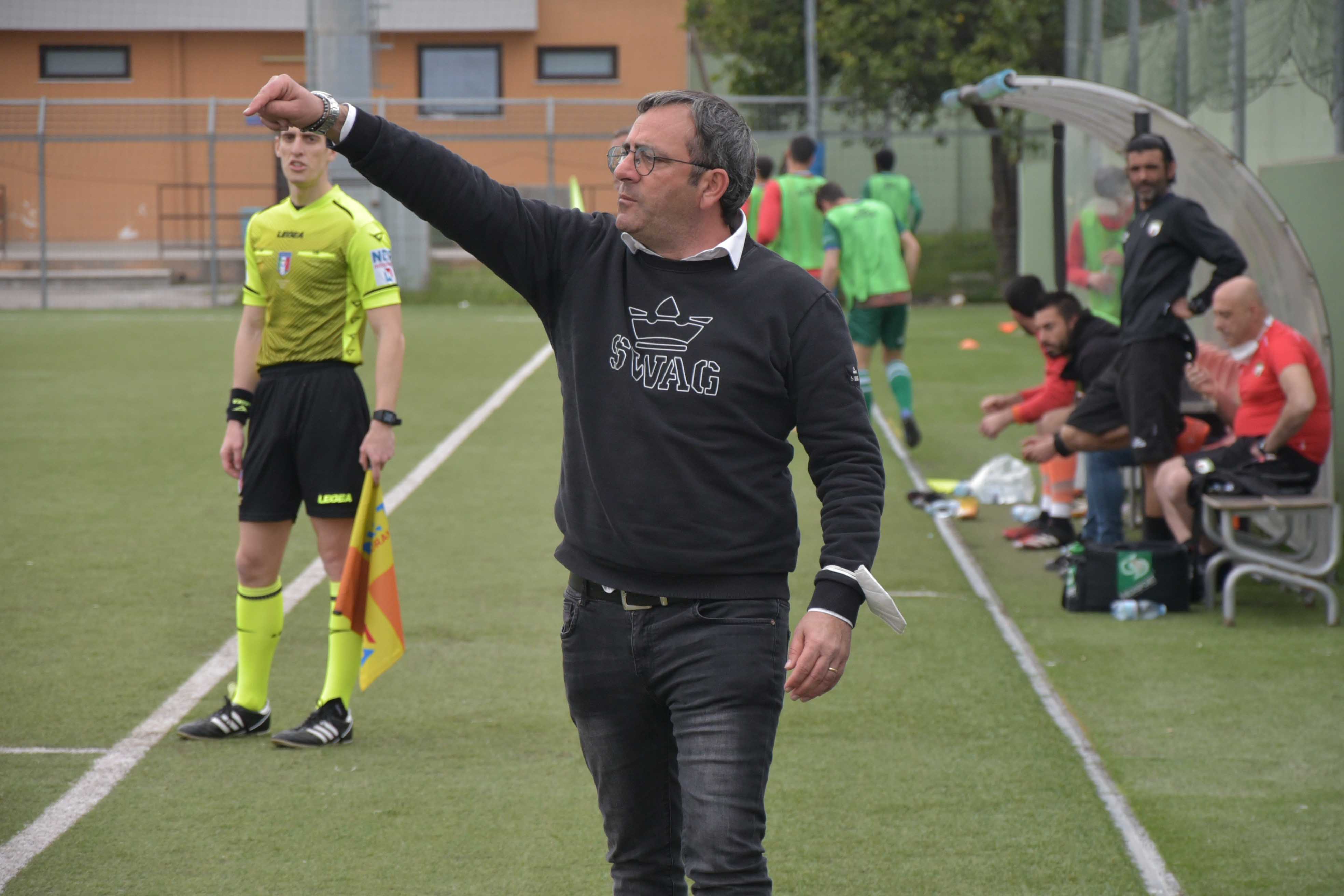 PARI EMOZIONANTE A SASSARI. Grimaldi applaude il Gladiator: “Carattere e personalità contro una grande squadra. Ora testa all’Ostiamare”