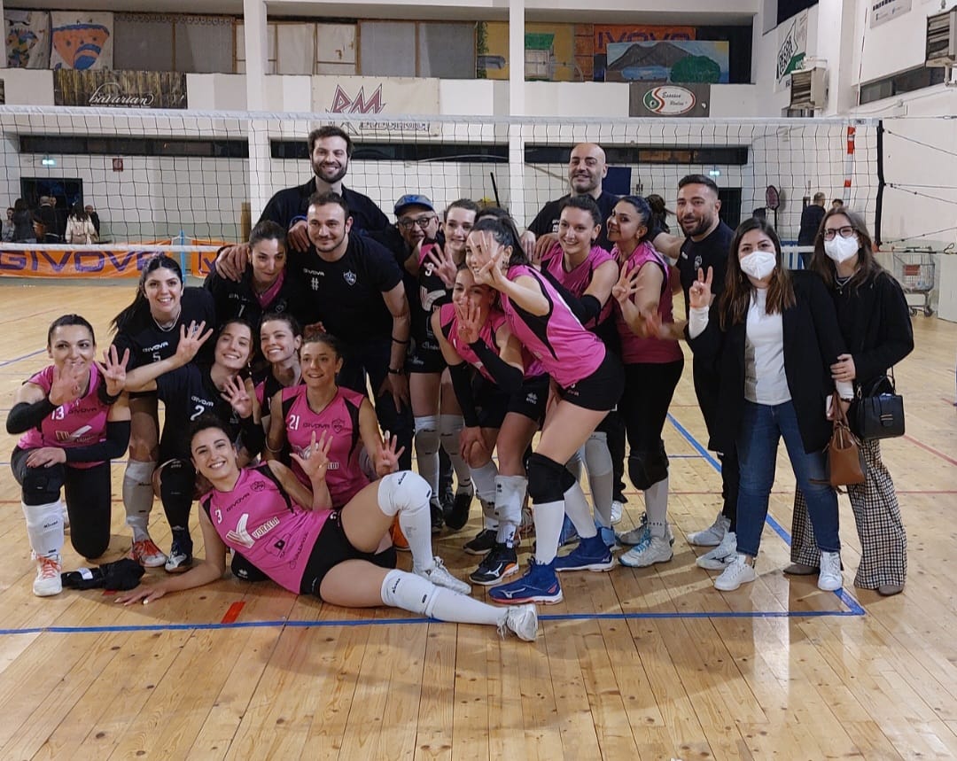 Remuntada ed Icarus Marcianise Show! 3-1 alla GLS Salerno Guiscards al cardiopalma in Gara 2 del primo turno dei playoff promozione e vola ai quarti di finale!