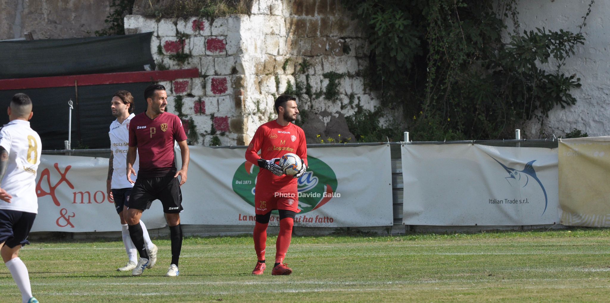 MADDALONESE, LA SALVEZZA DEVE ATTENDERE. Pari col Savoia: si decide tutto a Forio