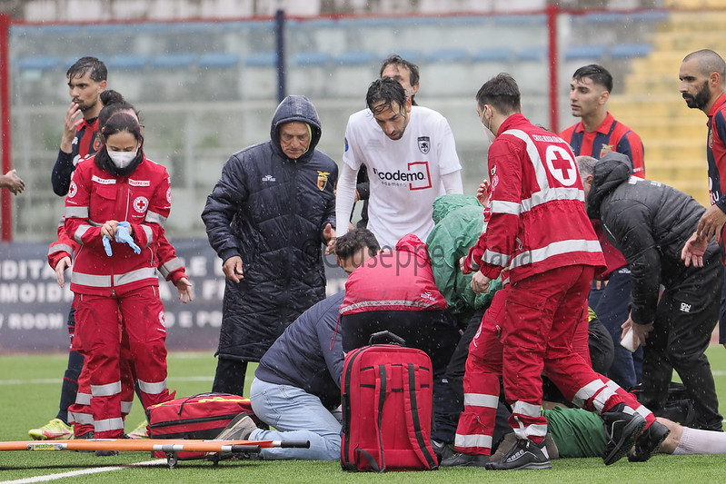 KAPUSTINS STA MEGLIO. Lo staff medico della Casertana monitora costantemente il portiere del Rotonda