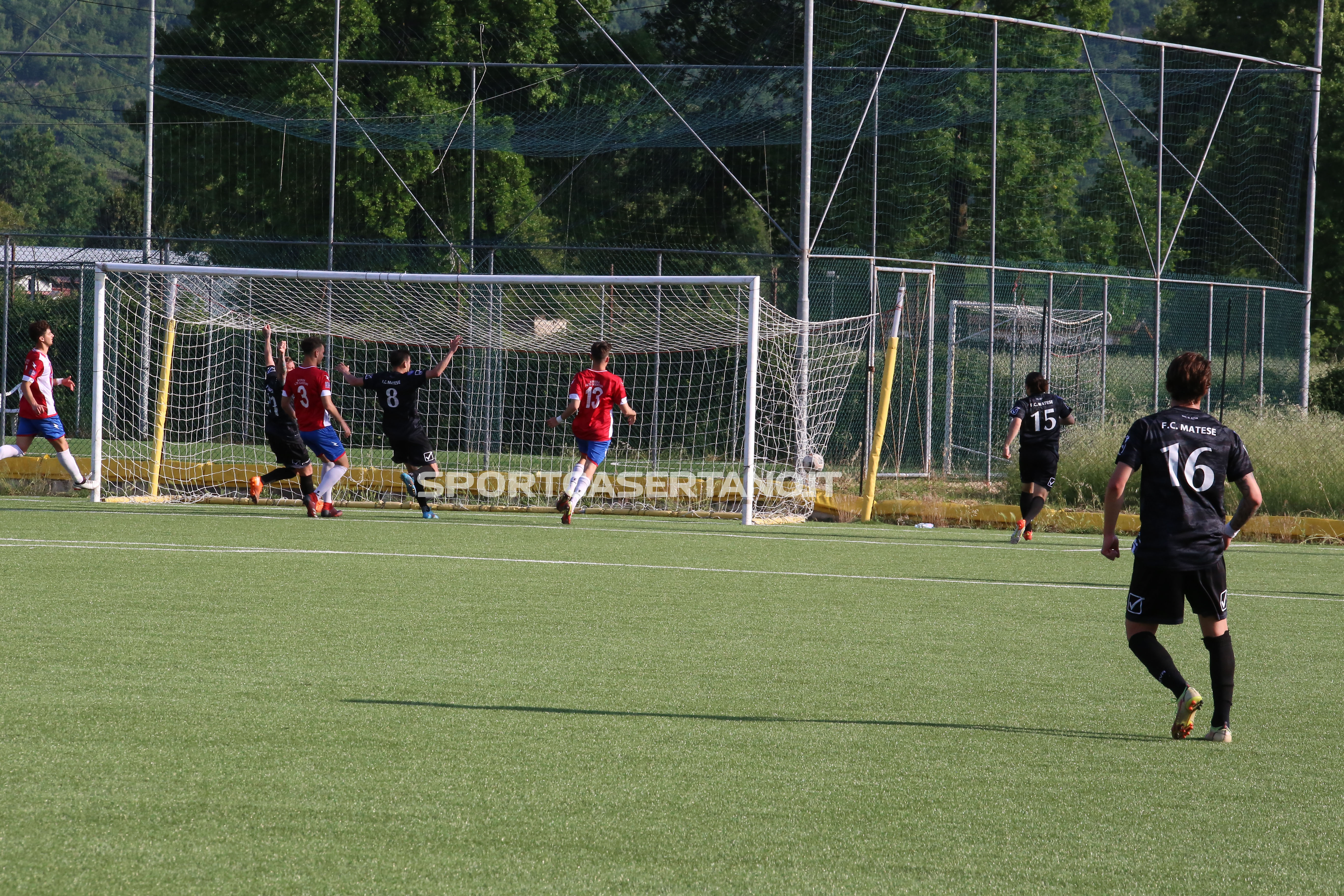 Il Matese batte l’Aurora e allontana i playout. La fotogallery del successo biancoverde