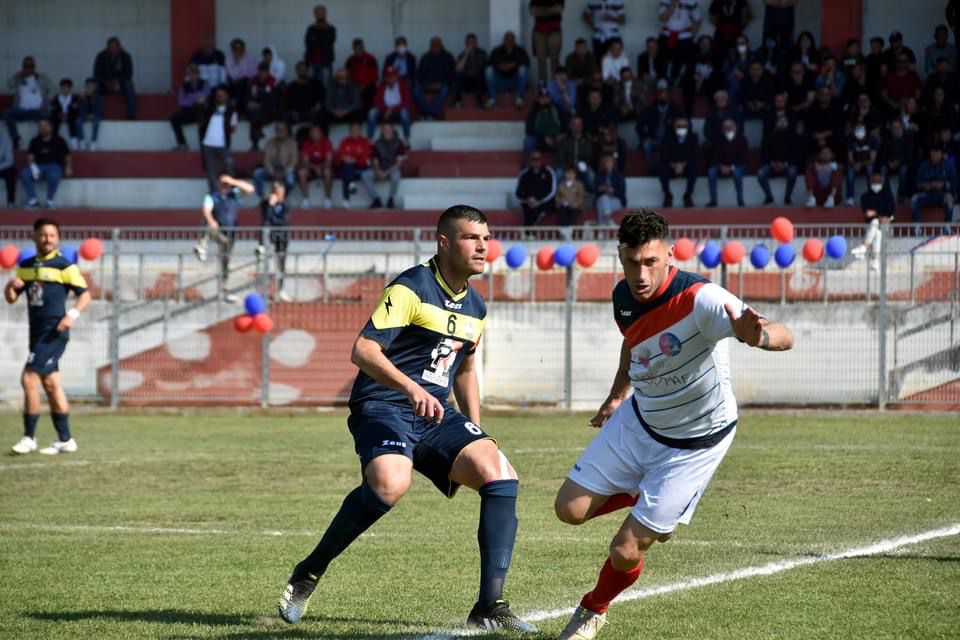 CARICA CELLOLE. Il bomber Palumbo: “Attenti al Ponte, società e città pronte per l’Eccellenza”