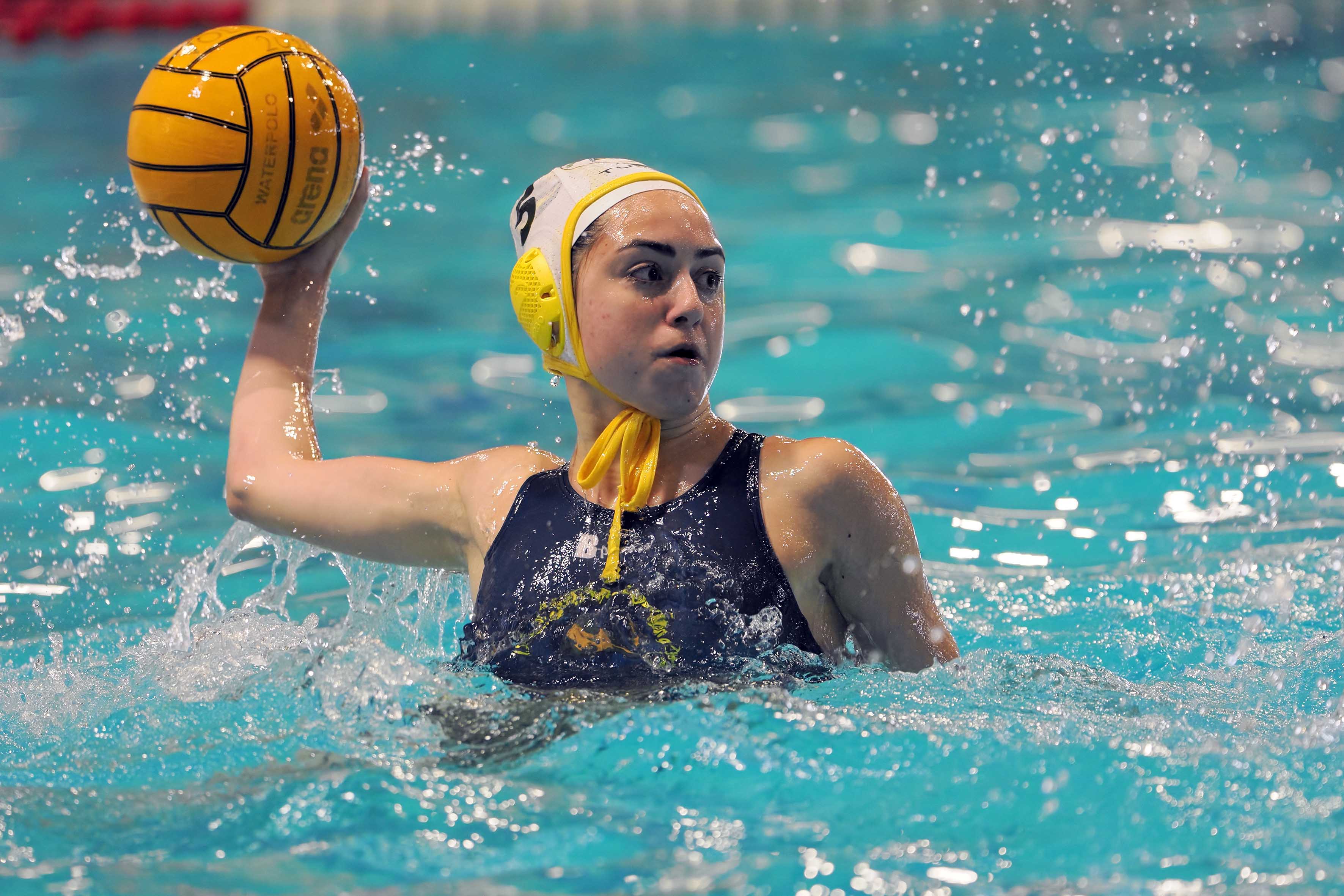 PALLANUOTO A2/F. Non basta la larga vittoria contro il Tolentino, il Volturno chiude penultimo