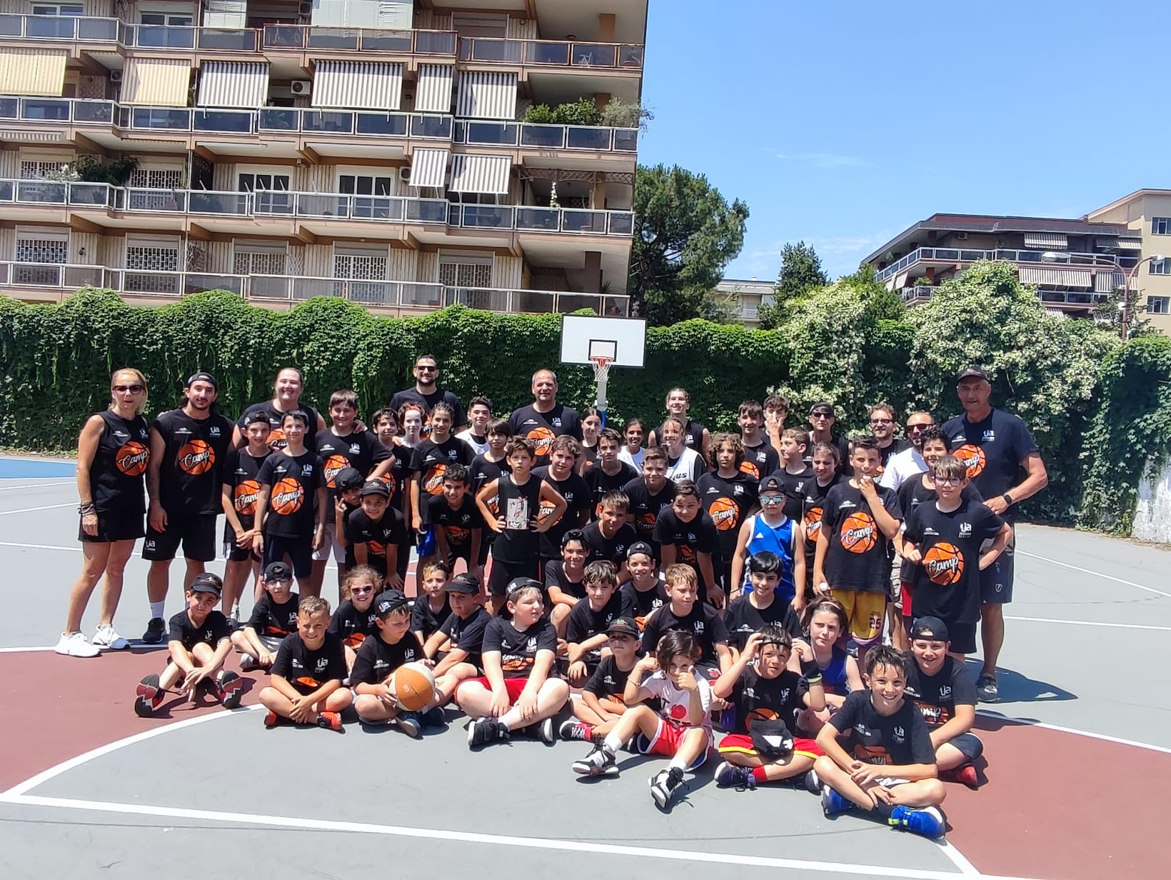 ENTUSIASMO AI CAMPI ‘GALLICOLA’. Alessandro Gentile ospite al campo della Juvecaserta Academy