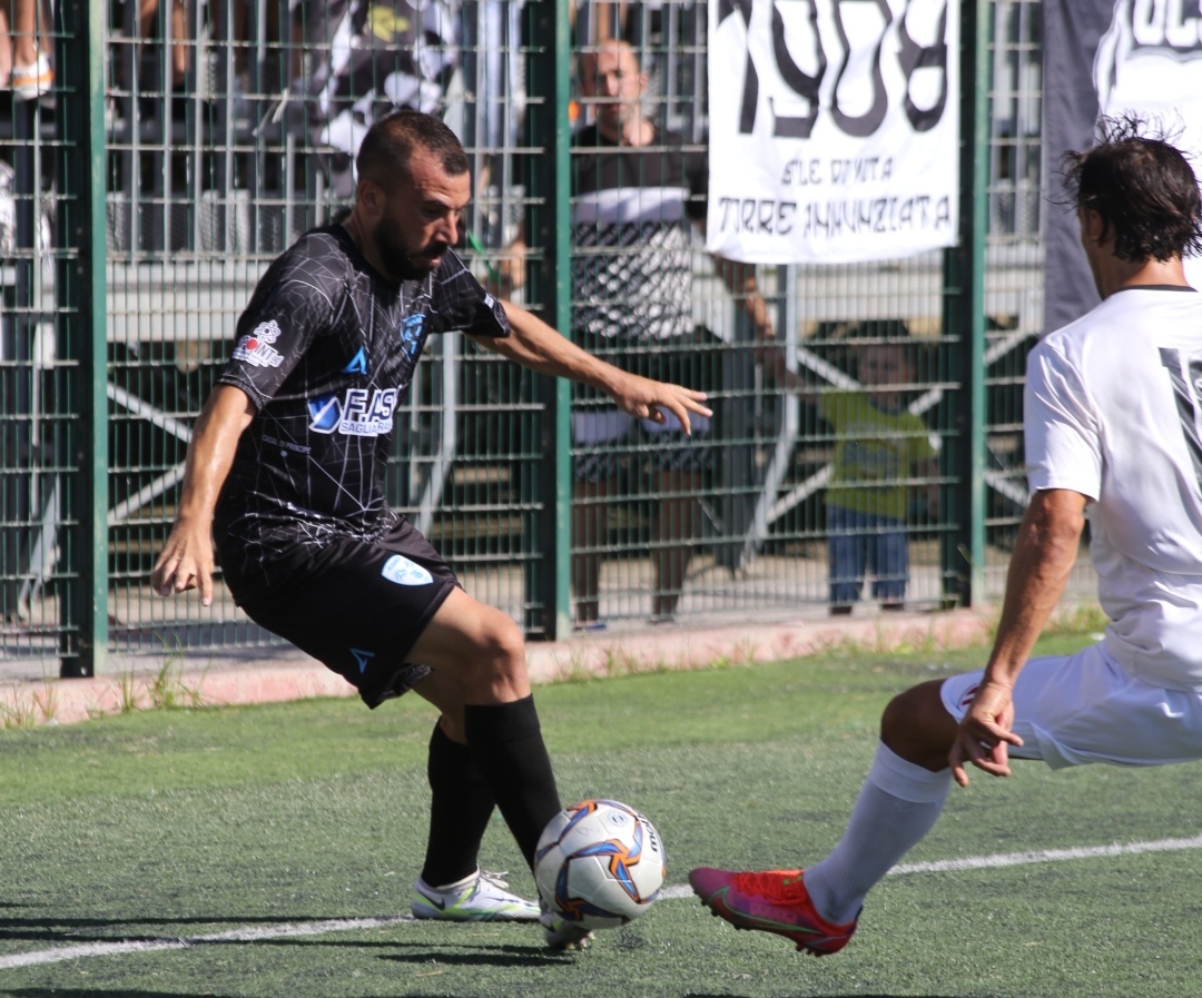 L’ALBANOVA ROMPE IL GHIACCIO. Un eurogoal gela il Savoia