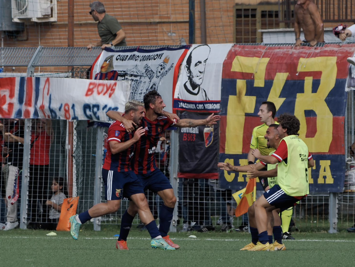 ROBOANTE SUCCESSO ESTERNO. Casertana-spettacolo, Monterotondo spazzato via. La fotogallery dell’incontro