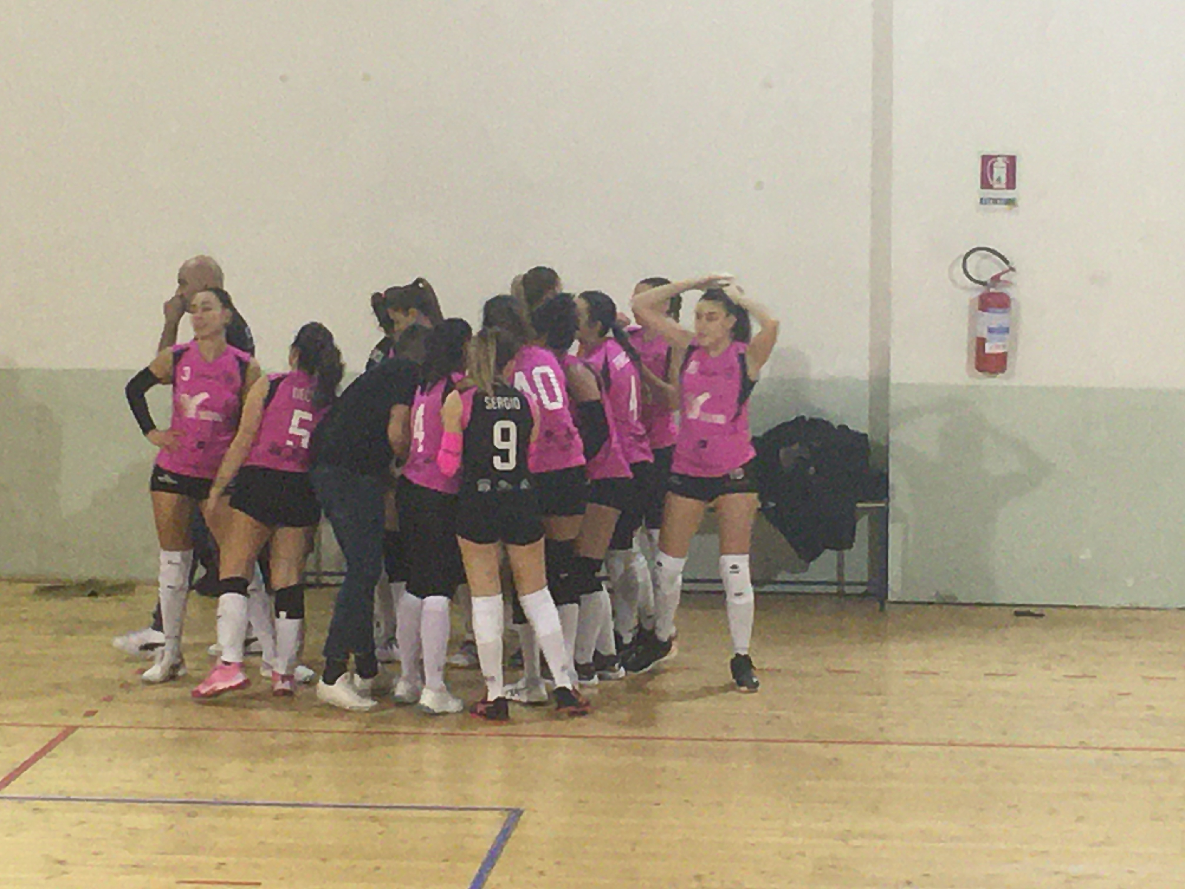 CALCIO E VIOLENZA. Carinola aggredito a Villaricca, la nota del club: “Intraprenderemo tutte le azioni legali”